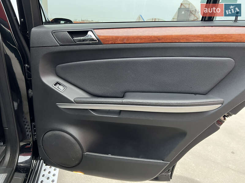 Внедорожник / Кроссовер Mercedes-Benz GL-Class 2007 в Киеве