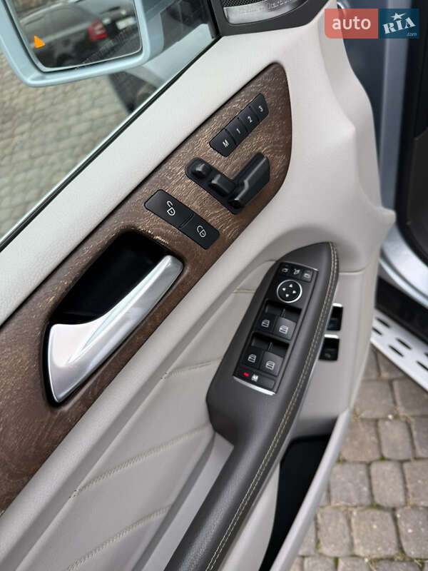 Позашляховик / Кросовер Mercedes-Benz GL-Class 2014 в Коломиї фото 12 Позашляховик / Кросовер Mercedes-Benz GL-Class 2014 в Коломиї