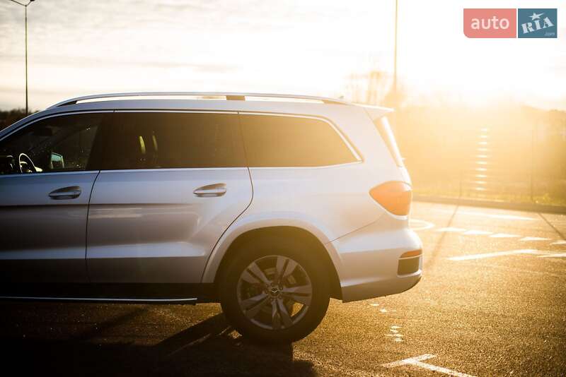 Внедорожник / Кроссовер Mercedes-Benz GL-Class 2015 в Ровно