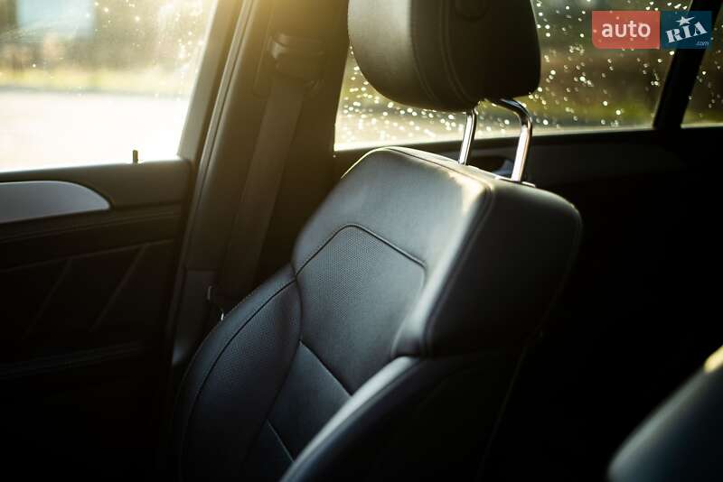 Внедорожник / Кроссовер Mercedes-Benz GL-Class 2015 в Ровно