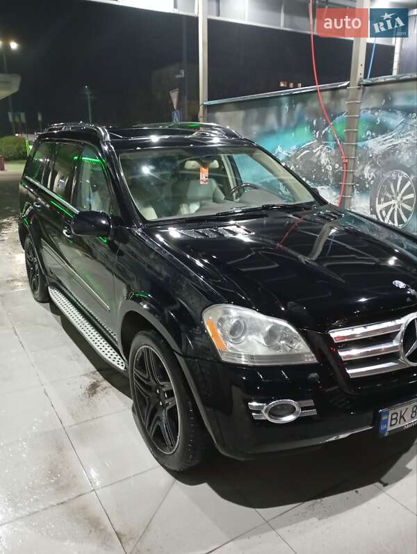 Mercedes-Benz GL-Class 2008 Mercedes-Benz GL-Class 2008