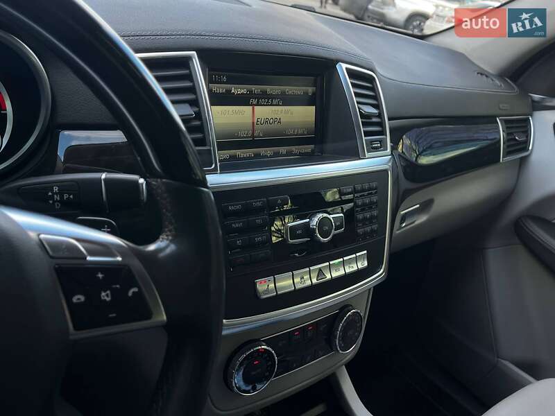 Внедорожник / Кроссовер Mercedes-Benz GL-Class 2016 в Днепре фото 34 Внедорожник / Кроссовер Mercedes-Benz GL-Class 2016 в Днепре