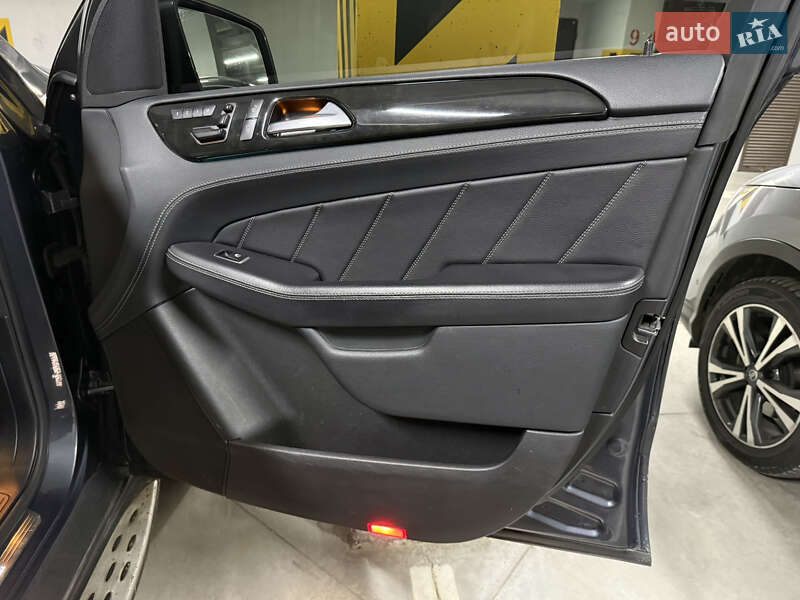 Внедорожник / Кроссовер Mercedes-Benz GL-Class 2015 в Киеве