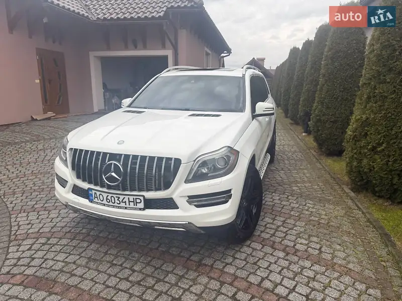 Mercedes-Benz GL-Class