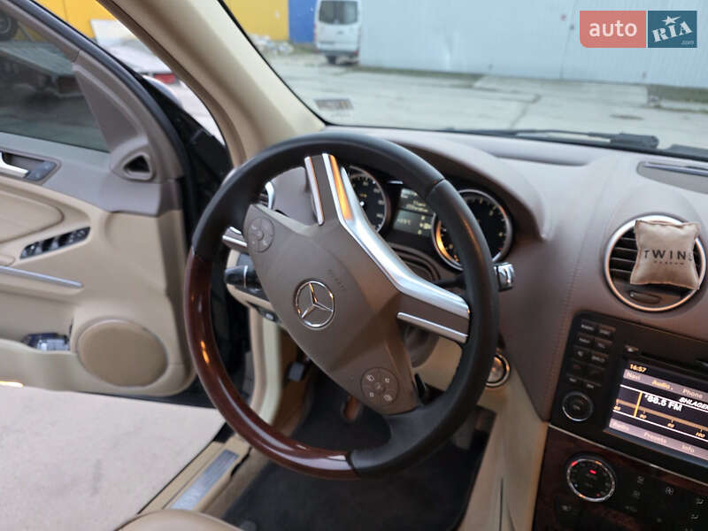 Внедорожник / Кроссовер Mercedes-Benz GL-Class 2012 в Ровно