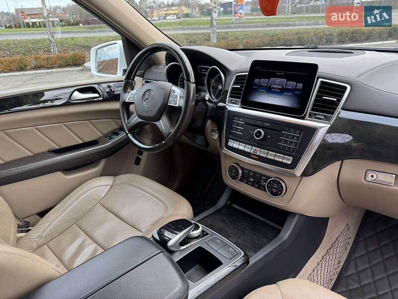 Позашляховик / Кросовер Mercedes-Benz GL-Class 2015 в Смілі