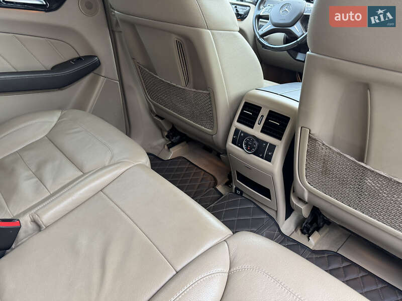 Позашляховик / Кросовер Mercedes-Benz GL-Class 2015 в Смілі