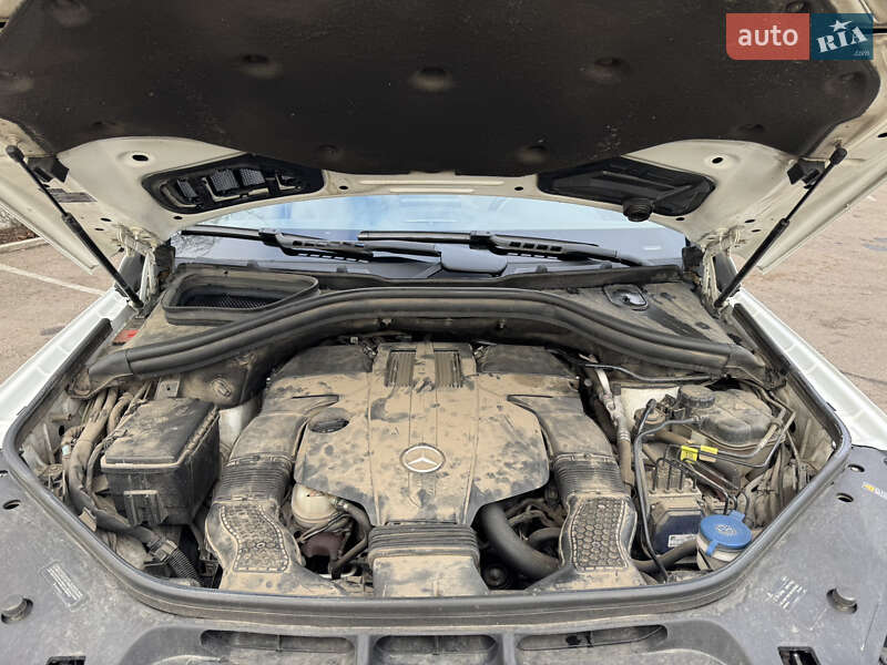 Позашляховик / Кросовер Mercedes-Benz GL-Class 2015 в Смілі