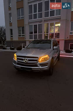 Позашляховик / Кросовер Mercedes-Benz GL-Class 2015 в Києві