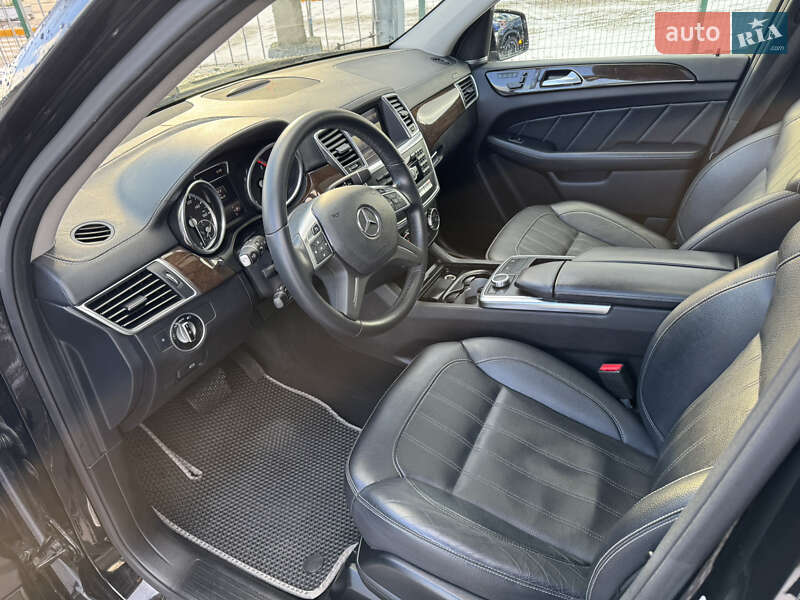 Позашляховик / Кросовер Mercedes-Benz GL-Class 2015 в Києві