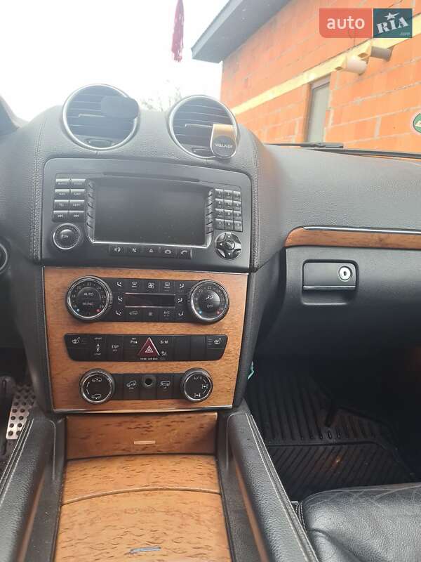 Позашляховик / Кросовер Mercedes-Benz GL-Class 2006 в Луцьку