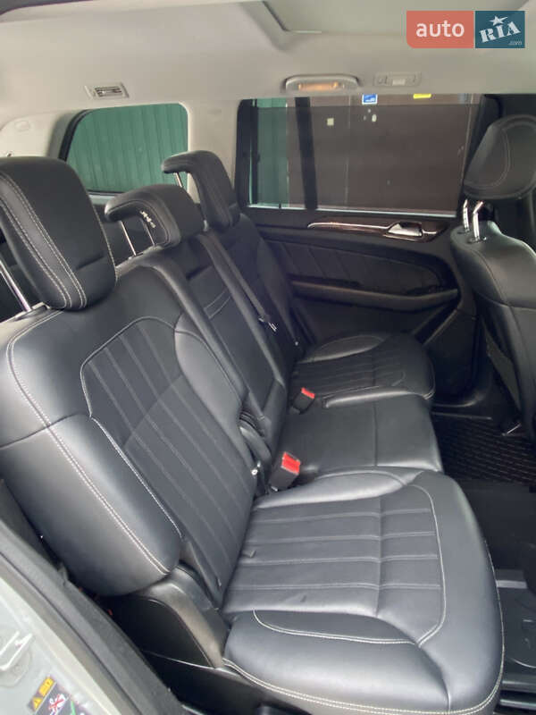 Позашляховик / Кросовер Mercedes-Benz GL-Class 2015 в Києві