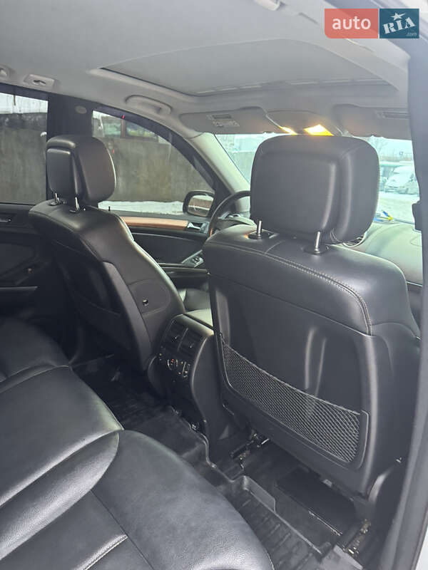 Внедорожник / Кроссовер Mercedes-Benz GL-Class 2006 в Чернигове