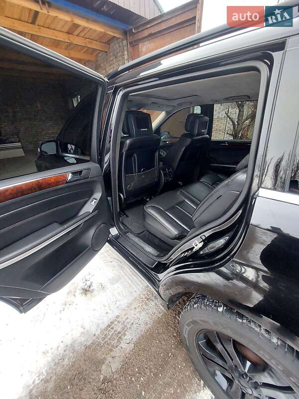Позашляховик / Кросовер Mercedes-Benz GL-Class 2007 в Кривому Розі