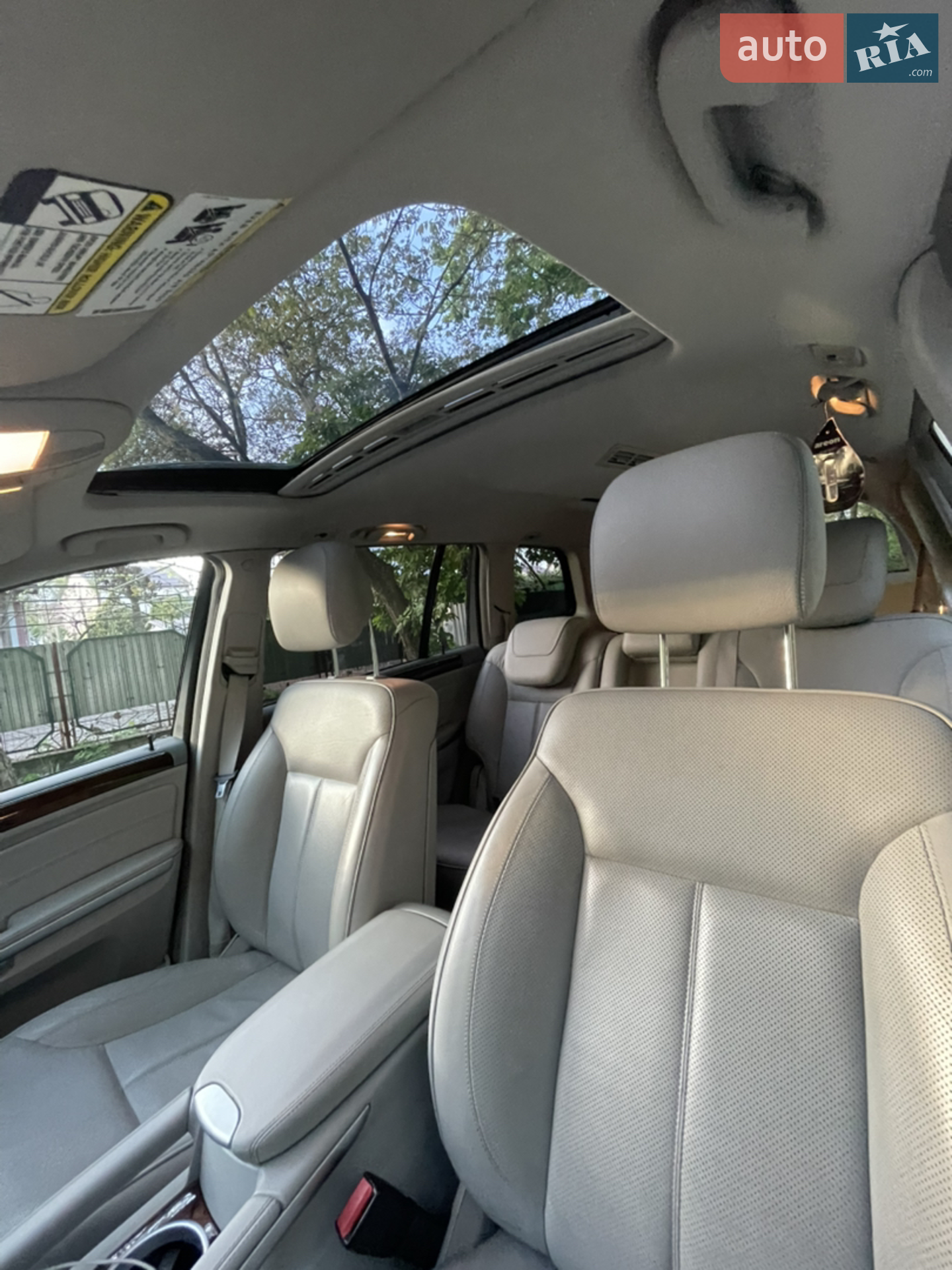 Mercedes-Benz GL-Class 2011 VIN 4JGBF2FEXCA768567 фото оголошення 19 з 42