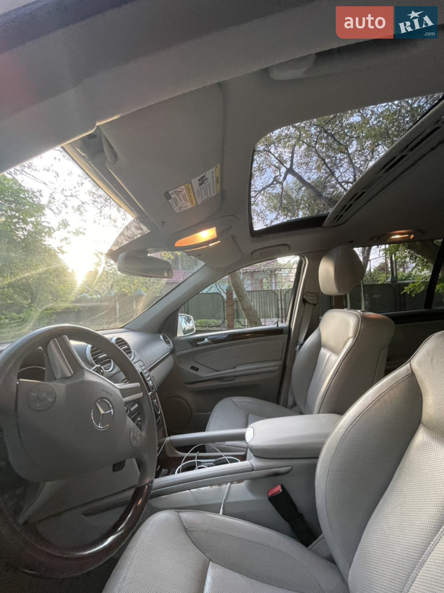 Mercedes-Benz GL-Class 2011 VIN 4JGBF2FEXCA768567 фото оголошення 31 з 42