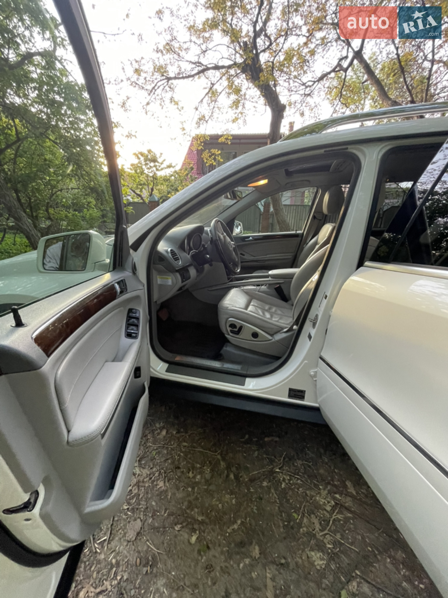 Mercedes-Benz GL-Class 2011 VIN 4JGBF2FEXCA768567 фото оголошення 35 з 42