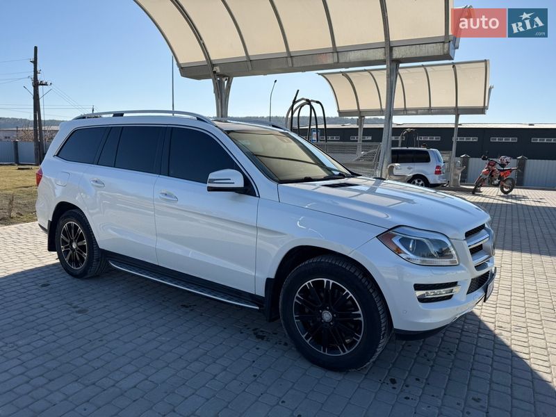 Mercedes-Benz GL-Class 2012