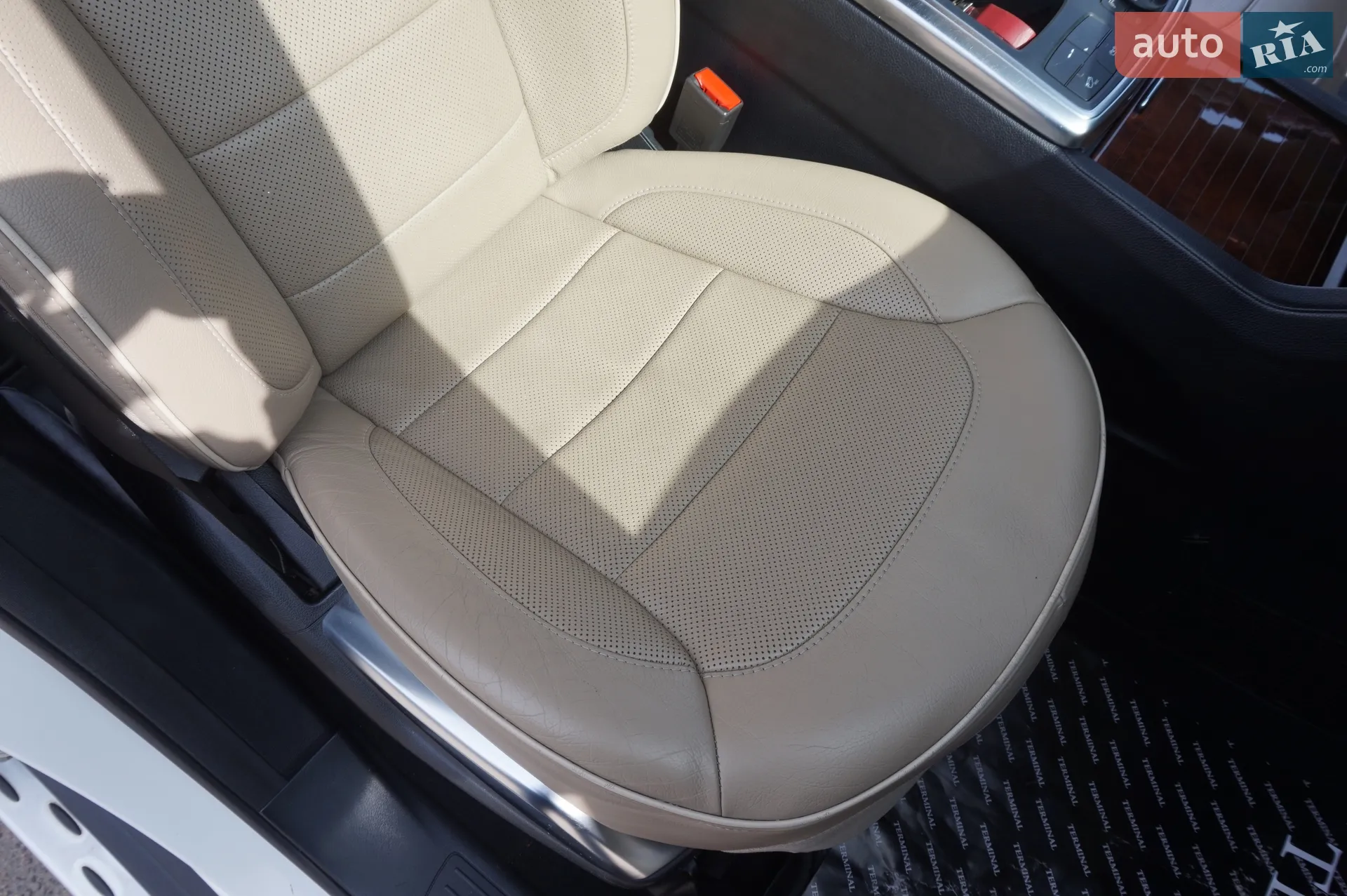 2012 Mercedes-Benz GL-klasse - мініатюра 40