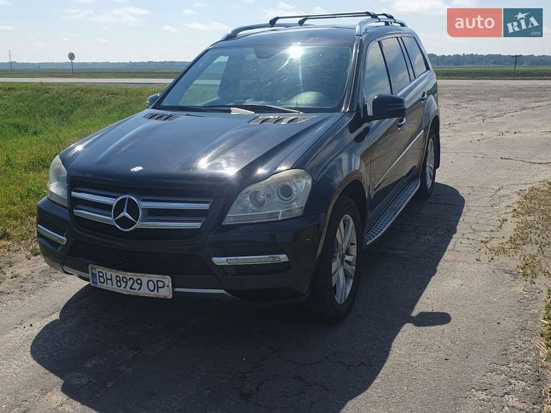 Mercedes-Benz GL-Class 2010