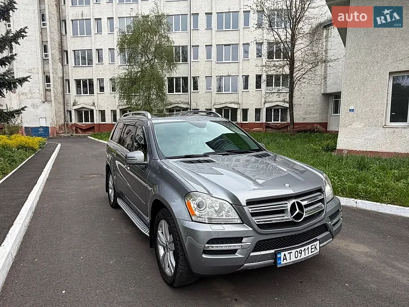 Mercedes-Benz GL-Class