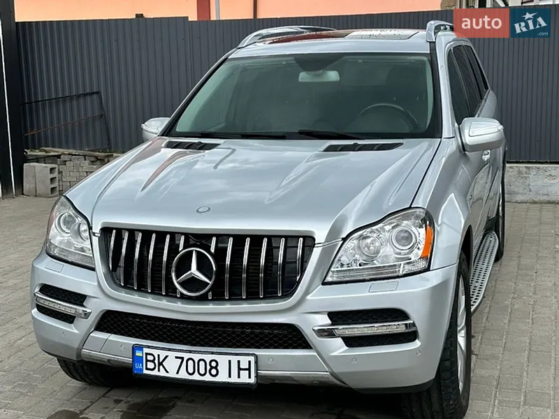 Mercedes-Benz GL-Class