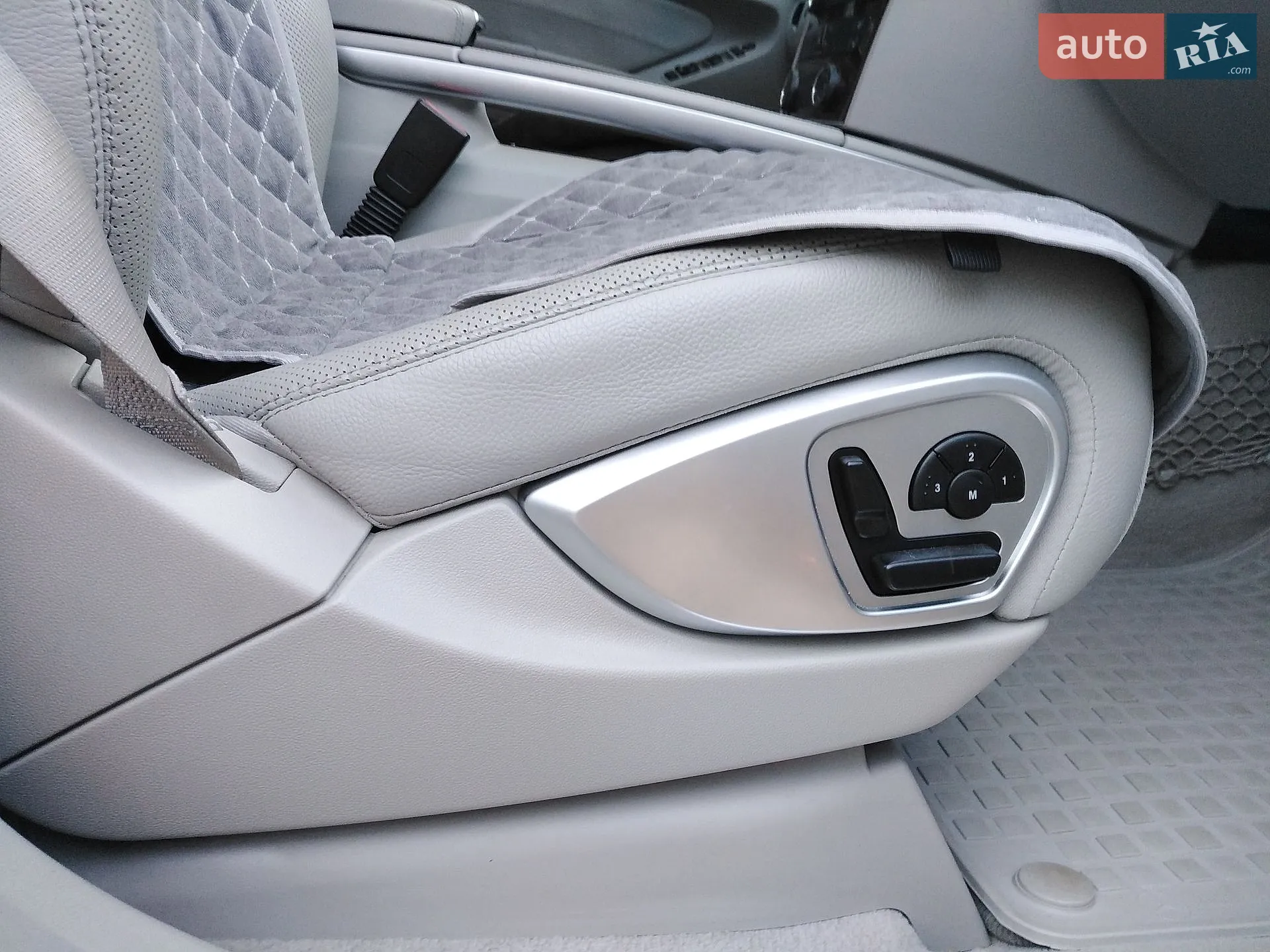 Mercedes-Benz GL-Class 2006 VIN WDC1648711A173505 фото оголошення 34 з 59