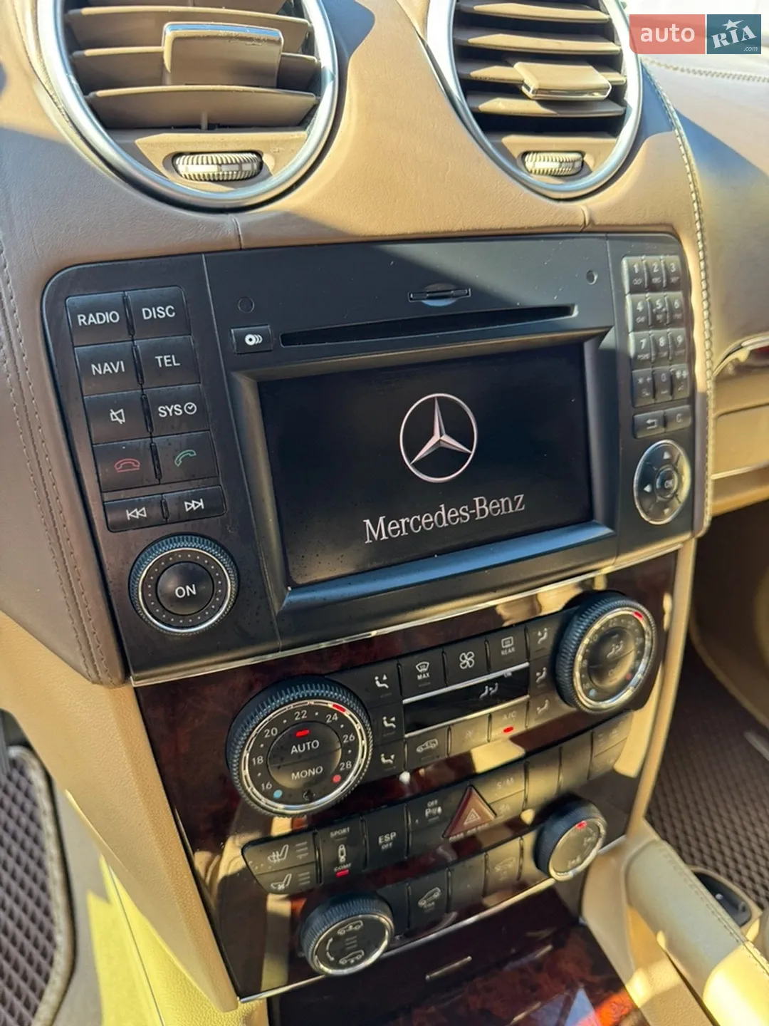 2011 Mercedes-Benz GL-klasse - мініатюра 26