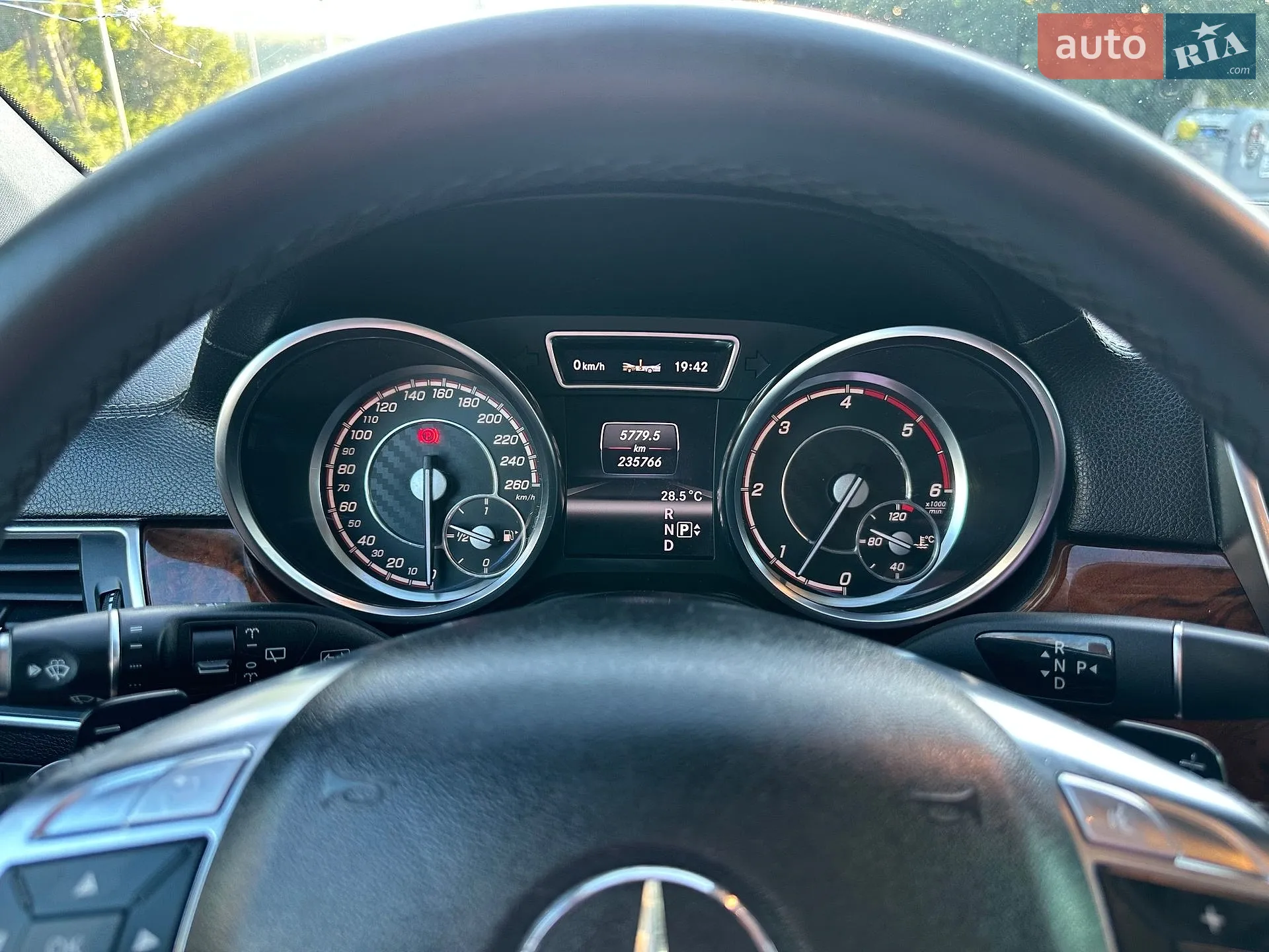 Mercedes-Benz GL-Class 2013 VIN 4JGDF2EE0DA188479 фото оголошення 21 з 30