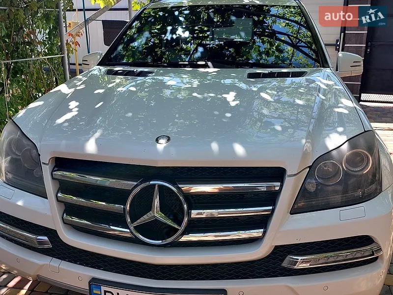 Mercedes-Benz GL-Class