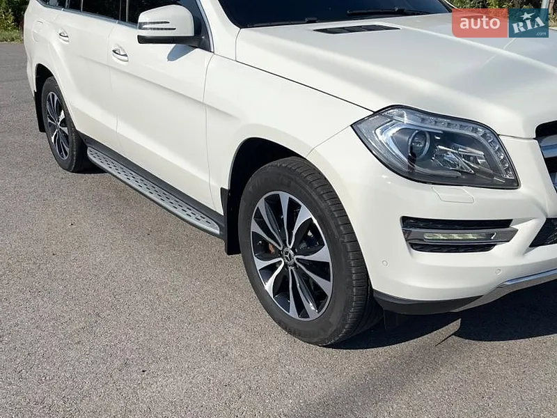 Mercedes-Benz GL-Class