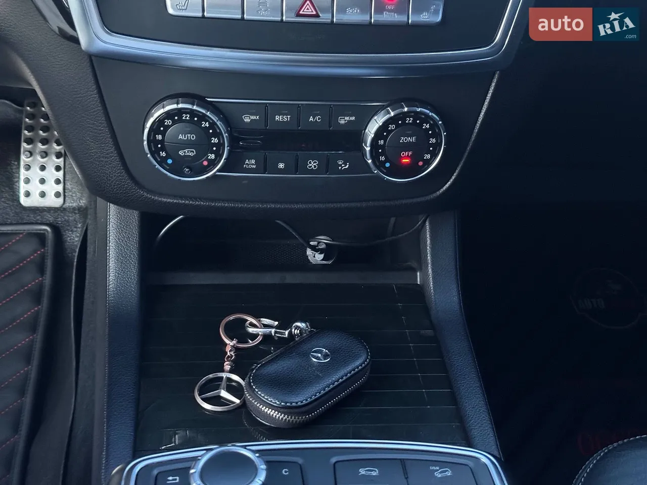 Позашляховик / Кросовер Mercedes-Benz GL-Class 2015 в Харкові фото 22