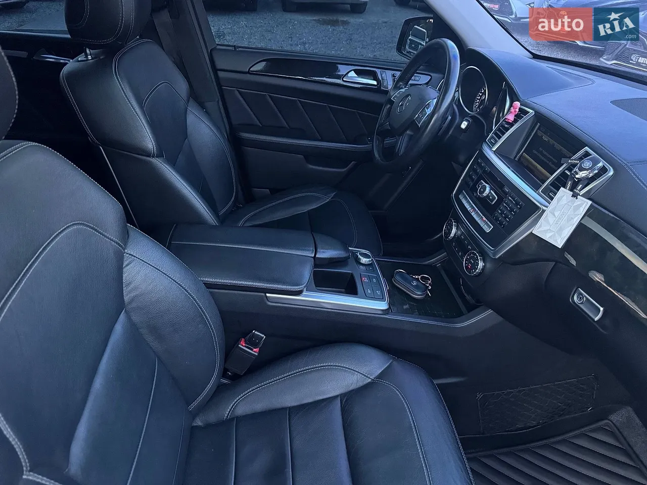 Позашляховик / Кросовер Mercedes-Benz GL-Class 2015 в Харкові фото 32