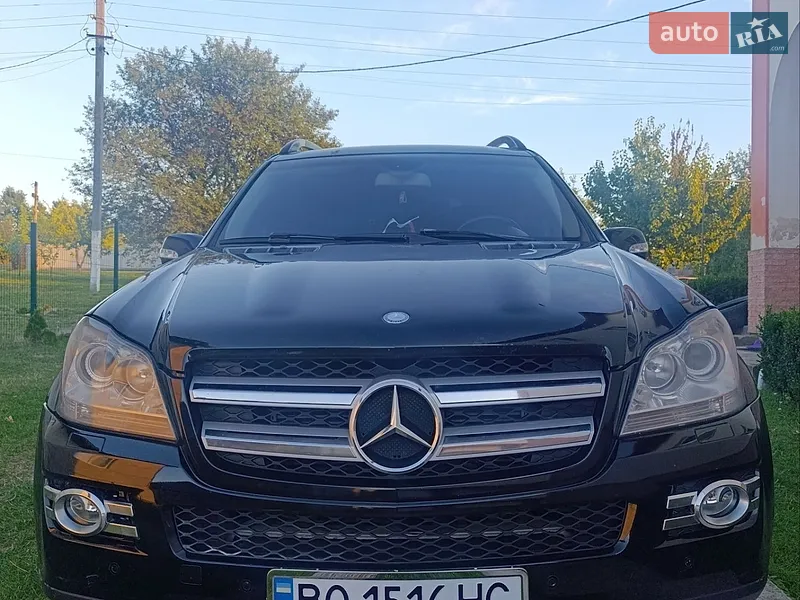 Mercedes-Benz GL-Class