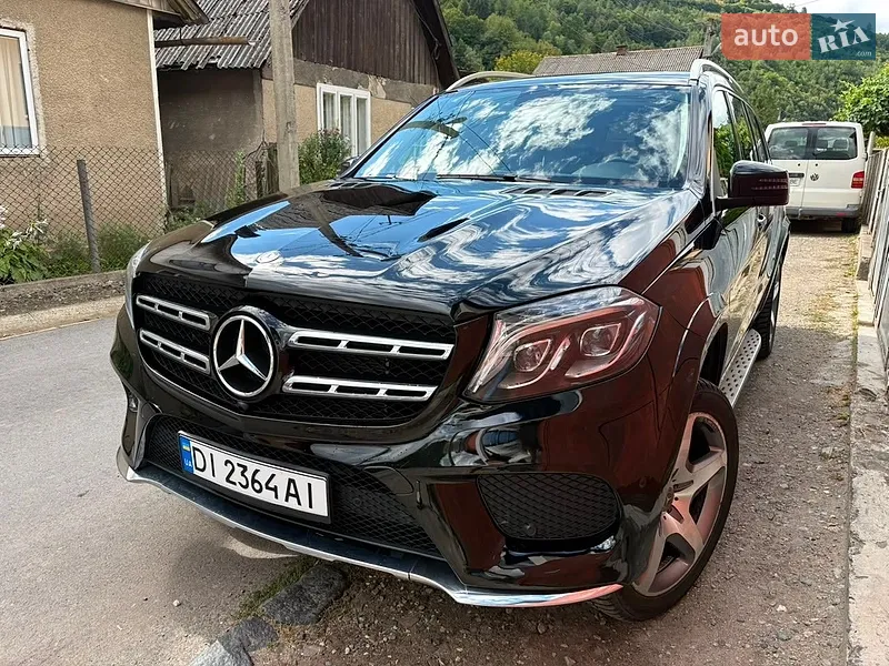 Mercedes-Benz GL-Class