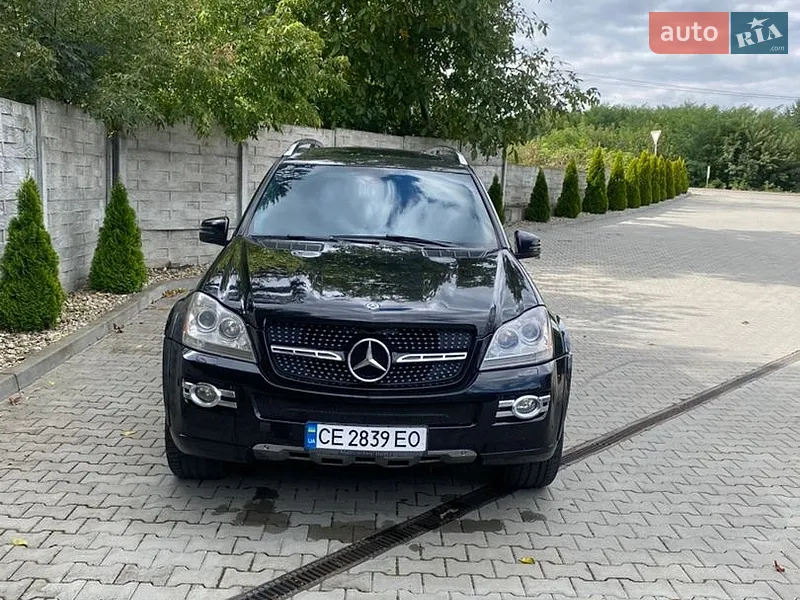 Mercedes-Benz GL-Class