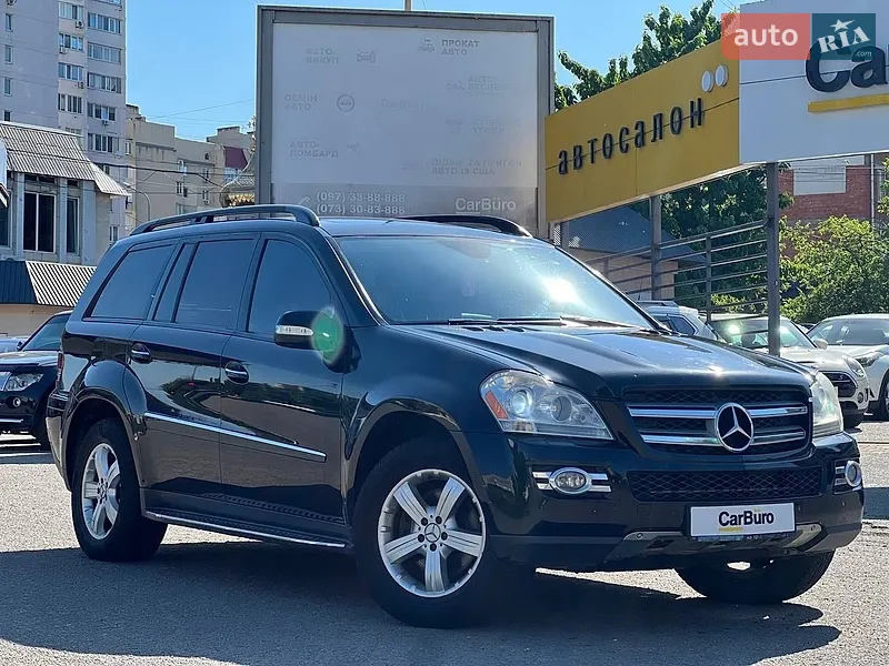 Mercedes-Benz GL-Class
