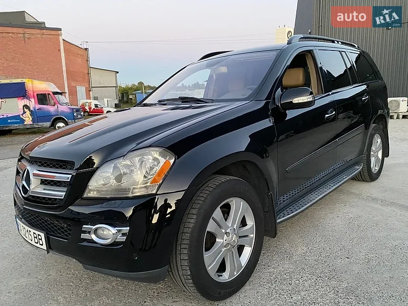 Mercedes-Benz GL-Class