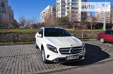 Внедорожник / Кроссовер Mercedes-Benz GLA-Class 2016 в 