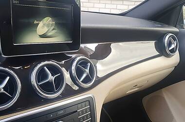 Внедорожник / Кроссовер Mercedes-Benz GLA-Class 2015 в Херсоне