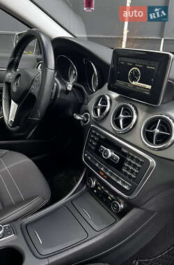 Внедорожник / Кроссовер Mercedes-Benz GLA-Class 2014 в 