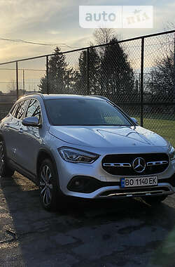 Внедорожник / Кроссовер Mercedes-Benz GLA-Class 2020 в 