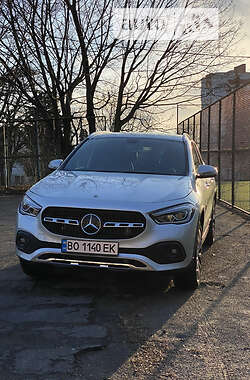 Внедорожник / Кроссовер Mercedes-Benz GLA-Class 2020 в 