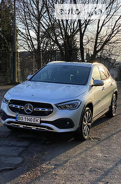 Внедорожник / Кроссовер Mercedes-Benz GLA-Class 2020 в 