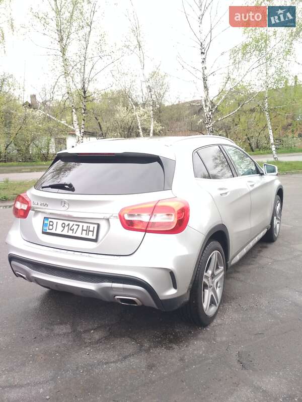 Позашляховик / Кросовер Mercedes-Benz GLA-Class 2017 в Полтаві