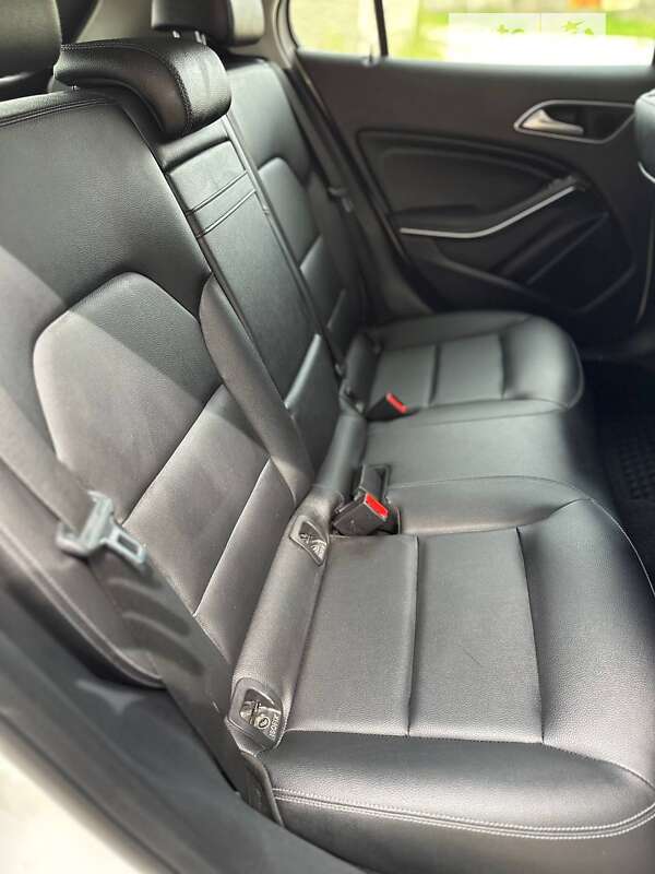 Позашляховик / Кросовер Mercedes-Benz GLA-Class 2019 в Кропивницькому