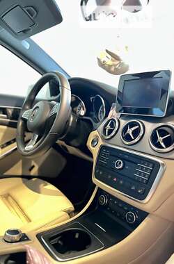 Позашляховик / Кросовер Mercedes-Benz GLA-Class 2016 в Миколаєві
