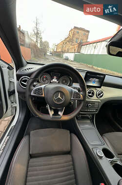 Внедорожник / Кроссовер Mercedes-Benz GLA-Class 2017 в 