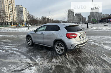 Внедорожник / Кроссовер Mercedes-Benz GLA-Class 2015 в Киеве