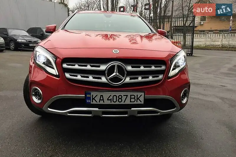 Mercedes-Benz GLA-Class